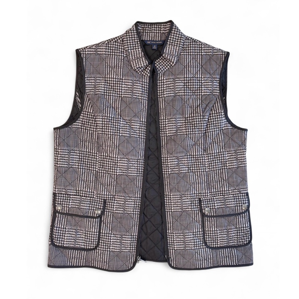Brooks Brothers Women’s Black and Cream Houndstooth Quilted Vest Lightweight